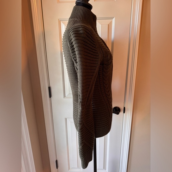 Gap Mock Neck Olive Green Women's Sweater - Picture 11 of 12